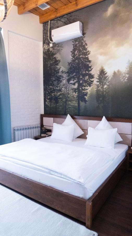 Hotel Alpen Park Schymkent Exterior foto
